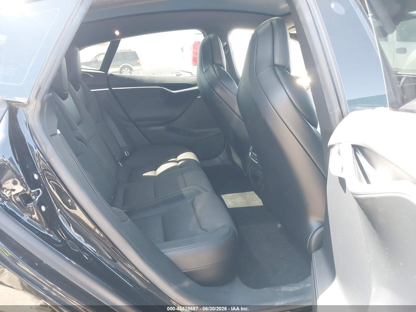 2017 Tesla Model s VIN 5YJSA1E11HF214876 IAAI salvage auction — LEFT FRONT, Original (Texas), sold $8,900 on 2026-07-13 (photo 8)