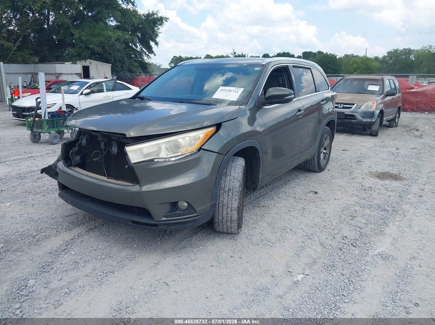 2014 Toyota Highlander VIN 5TDKKRFH9ES007652 IAAI salvage auction — FRONT END, Rebuildable (Florida), sold $4,000 on 2026-07-11 (photo 2)