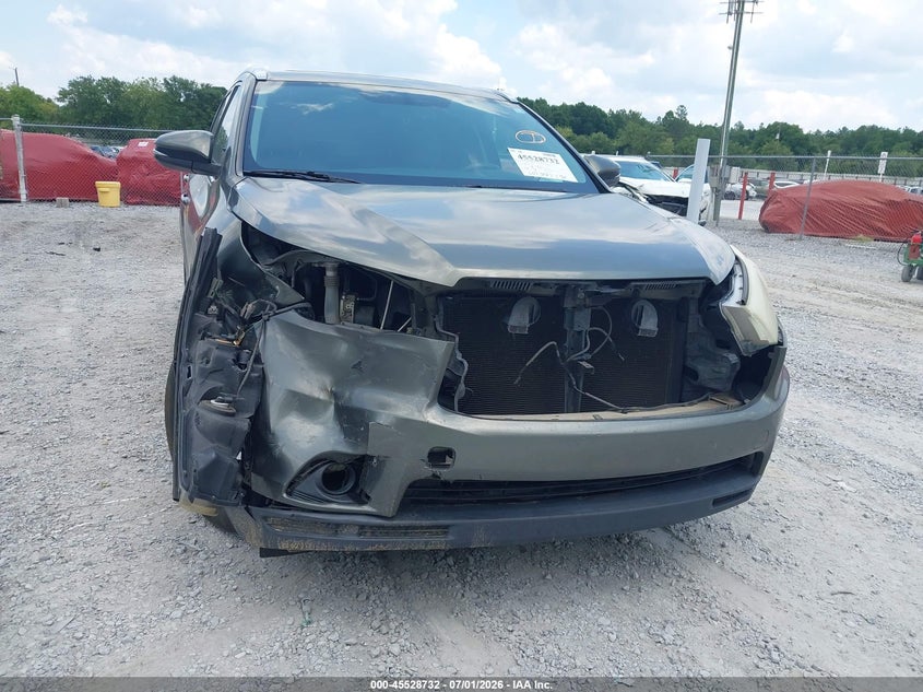 2014 Toyota Highlander VIN 5TDKKRFH9ES007652 IAAI salvage auction — FRONT END, Rebuildable (Florida), sold $4,000 on 2026-07-11 (photo 6)