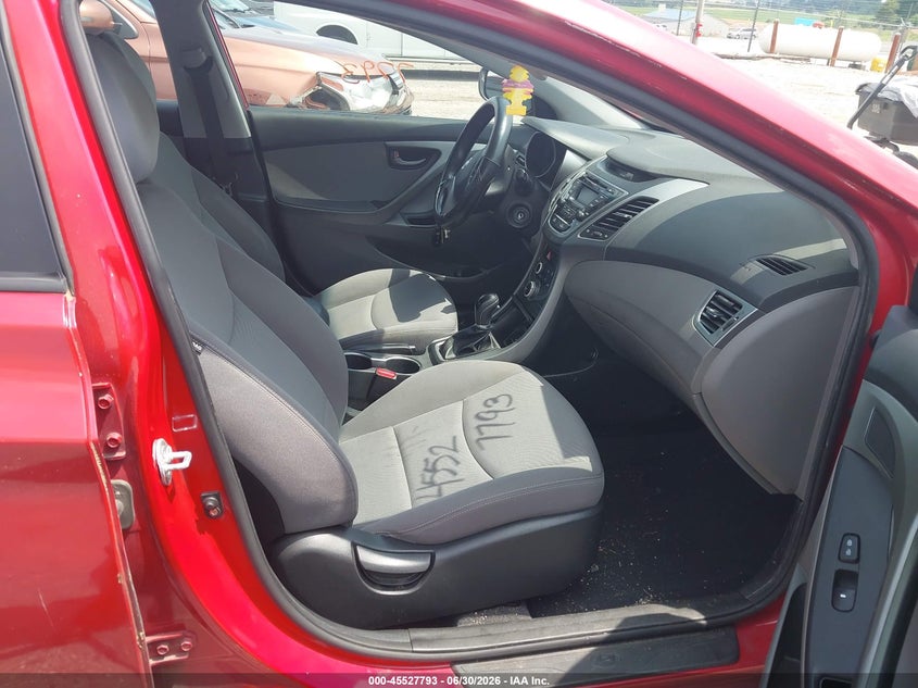2014 Hyundai Elantra VIN KMHDH4AE3EU158193 IAAI salvage auction — NORMAL WEAR, Clear (Pennsylvania), sold $375 on 2026-07-08 (photo 5)