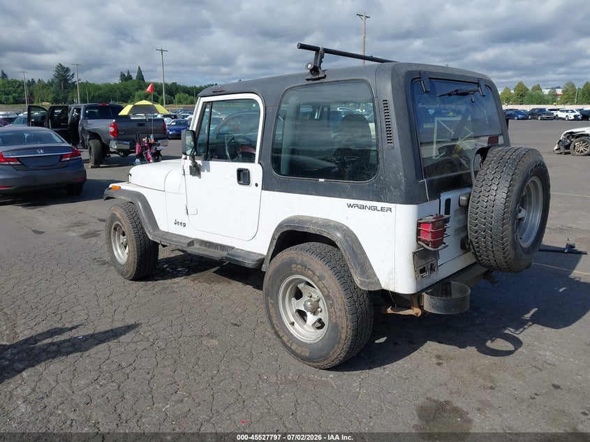 1994 Jeep Wrangler / VIN 1J4FY29SXRP467511 IAAI salvage auction — NORMAL WEAR, Clear-Dealer Only (Washington), sold $1,700 on 2026-07-09 (photo 3)