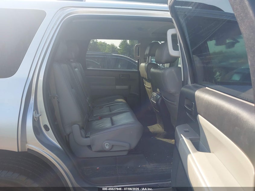 2016 Toyota Sequoia VIN 5TDBW5G17GS146213 IAAI salvage auction — LEFT FRONT, Salvage (Ohio), sold $4,700 on 2026-08-01 (photo 8)