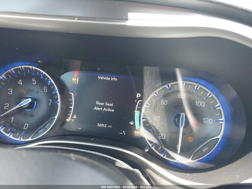 2023 Chrysler Pacifica VIN 2C4RC1BG2PR553442 IAAI salvage auction — SIDE, Salvage Title, sold $9,950 on 2026-08-20 (photo 7)