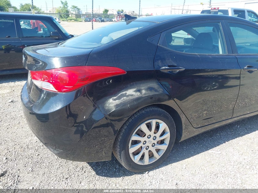 2012 Hyundai Elantra VIN KMHDH4AE6CU456718 IAAI salvage auction — NORMAL WEAR, Clear (Illinois), sold $675 on 2026-07-15 (photo 6)