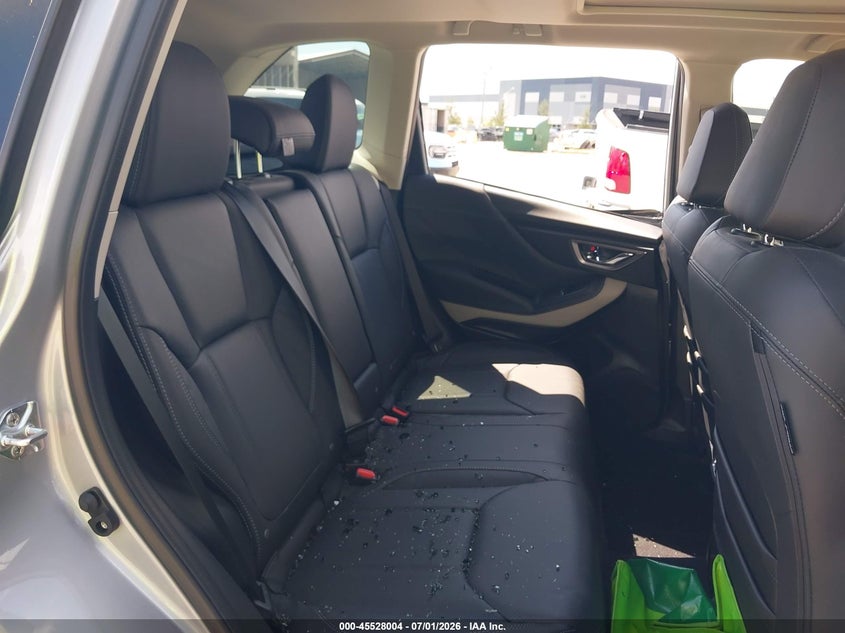 2024 Subaru Forester VIN JF2SKALC5RH426345 IAAI salvage auction — SIDE, Rebuildable (Florida), sold $8,800 on 2026-07-15 (photo 8)