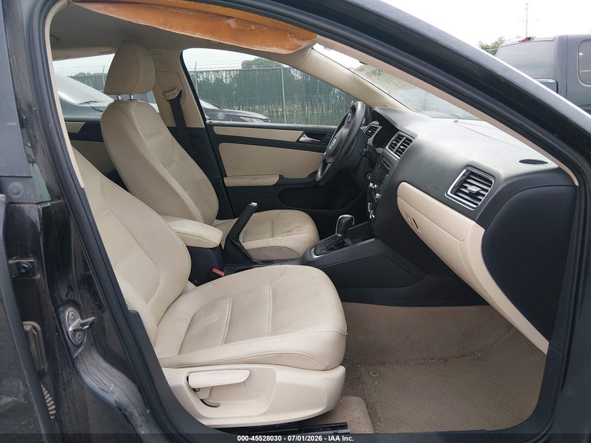 2012 Volkswagen Jetta VIN 3VWDP7AJ3CM322725 IAAI salvage auction — NORMAL WEAR, Clear (Kansas), sold $575 on 2026-07-24 (photo 5)