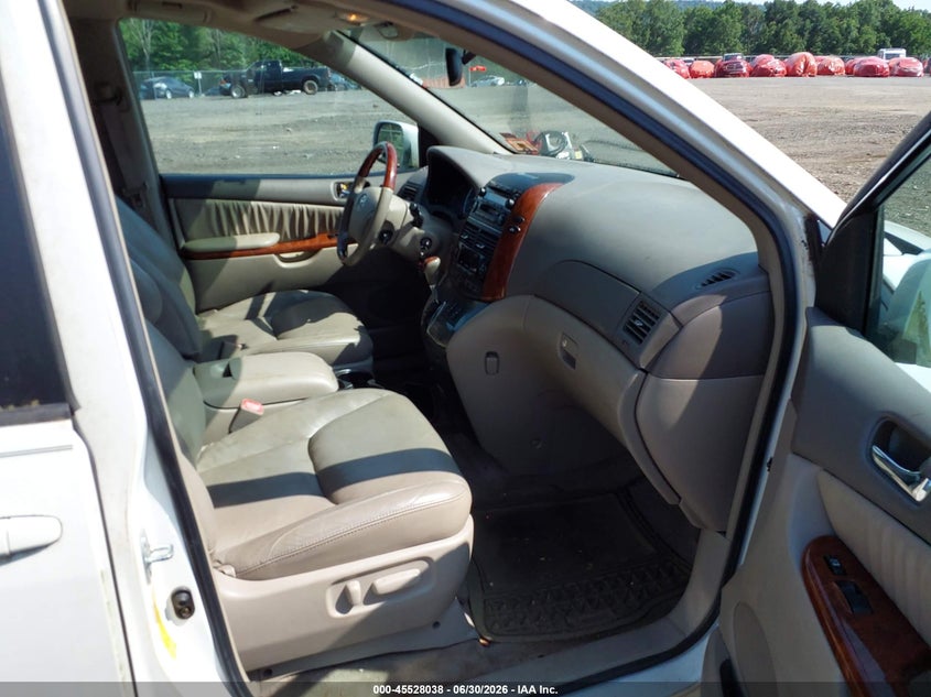 2005 Toyota Sienna VIN 5TDZA22C55S268344 IAAI salvage auction — NORMAL WEAR, Clear (New Jersey), sold $1,100 on 2026-07-16 (photo 5)