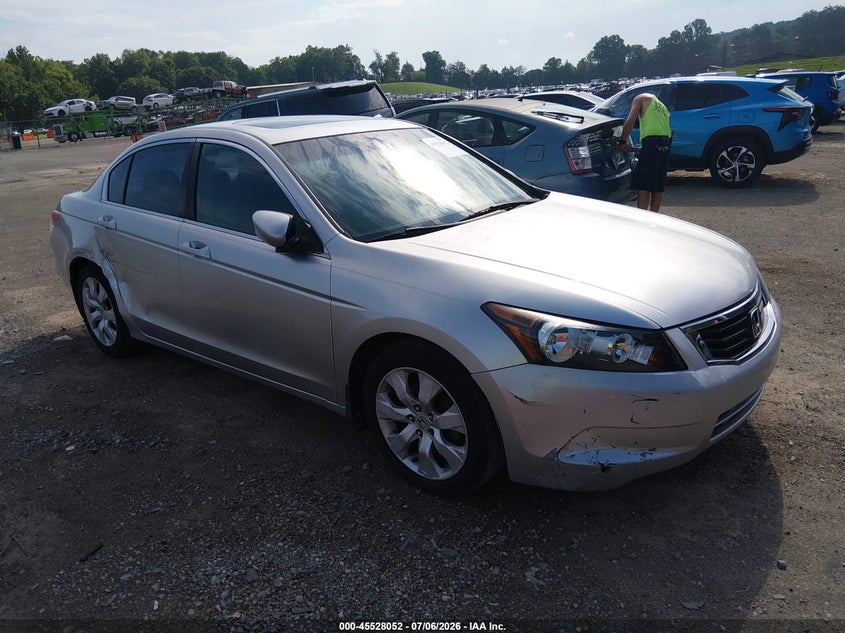 2008 Honda Accord VIN JHMCP26778C072041 IAAI salvage auction — RIGHT SIDE, Salvage (Tennessee), sold $250 on 2026-07-15 (photo 1)