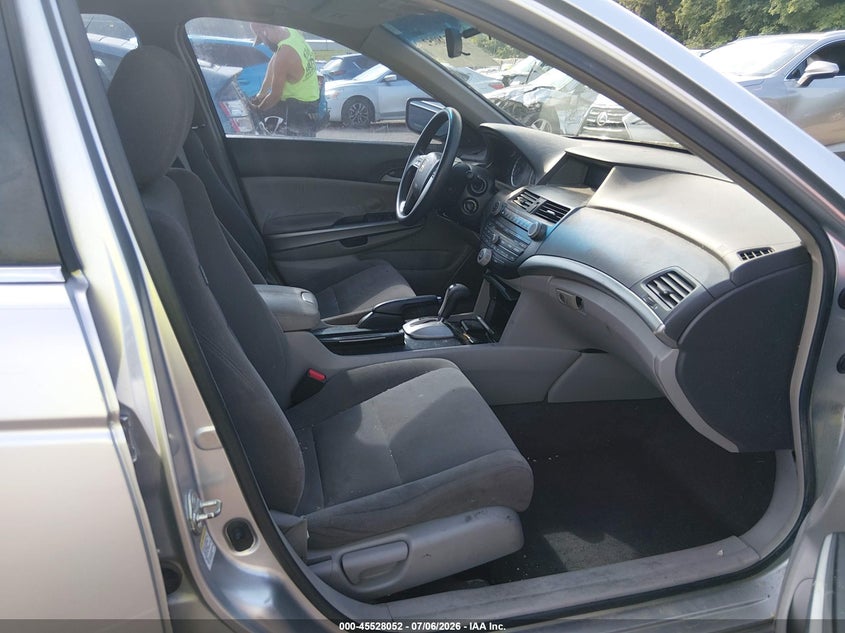 2008 Honda Accord VIN JHMCP26778C072041 IAAI salvage auction — RIGHT SIDE, Salvage (Tennessee), sold $250 on 2026-07-15 (photo 5)