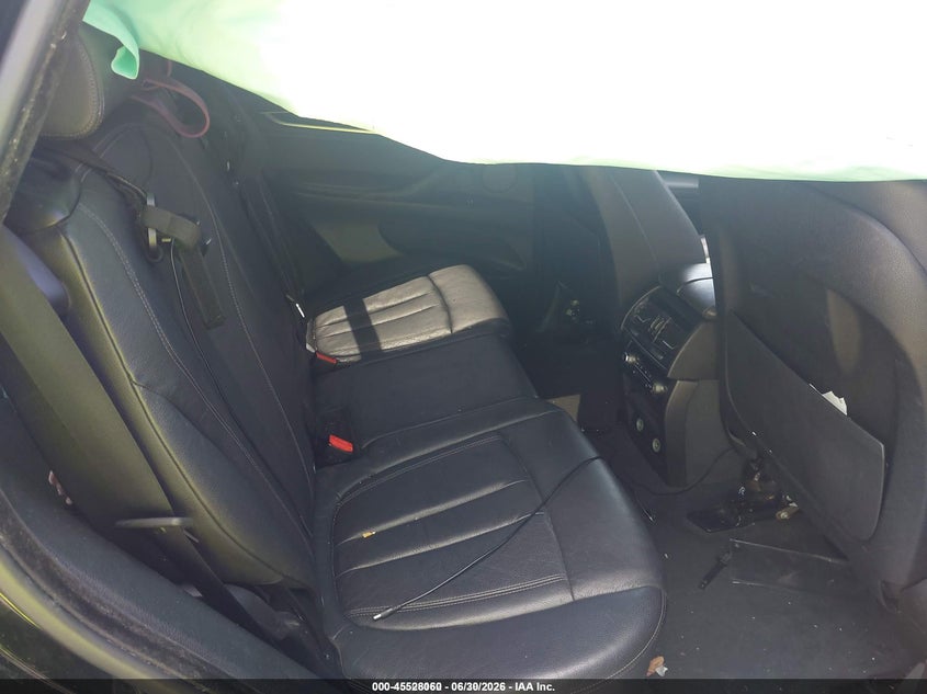 2017 BMW X5 VIN 5UXKR0C34H0V76902 IAAI salvage auction — FRONT END, Salvage Title, sold $300 on 2026-07-22 (photo 8)