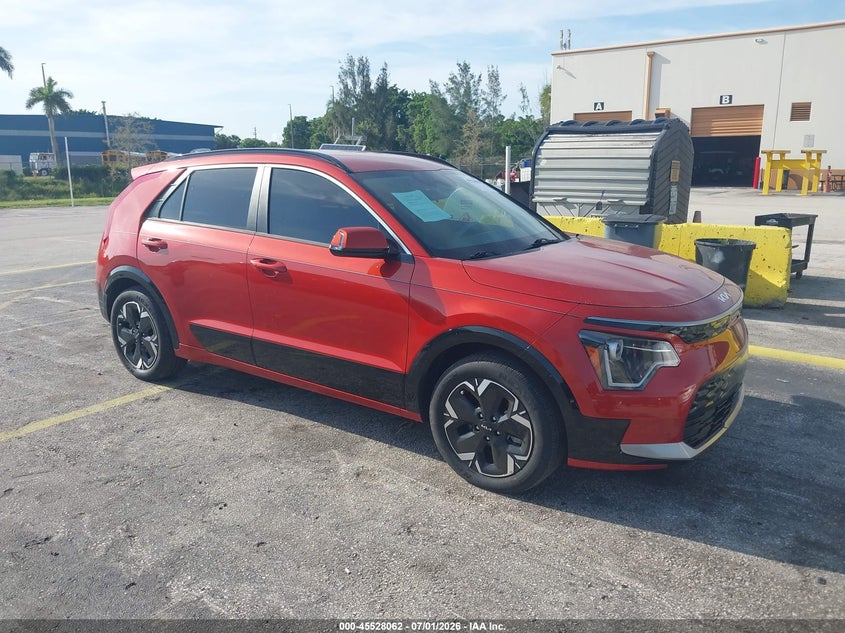 2023 Kia Niro VIN KNDCR3L1XP5045551 IAAI salvage auction — NORMAL WEAR, Clear (Florida), sold $11,250 on 2026-07-12 (photo 1)