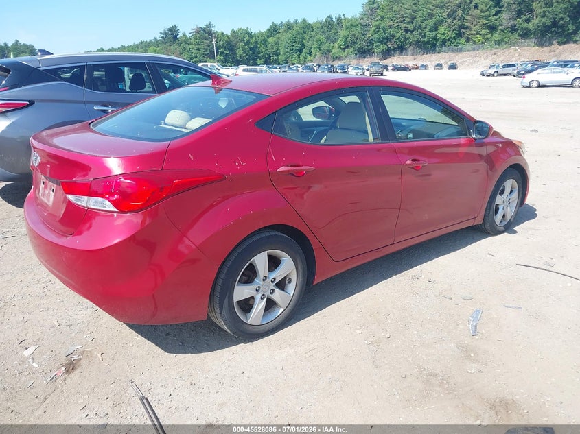 2012 Hyundai Elantra VIN KMHDH4AE6CU194652 IAAI salvage auction — RIGHT SIDE, Clear (Massachusetts), sold $1,150 on 2026-07-10 (photo 4)
