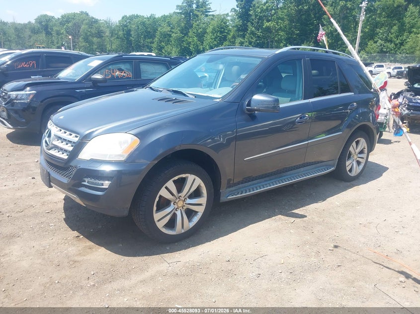 2011 Mercedes-benz Ml-class VIN 4JGBB8GB8BA697497 IAAI salvage auction — NORMAL WEAR, Clear (Massachusetts), sold $1,225 on 2026-07-10 (photo 2)