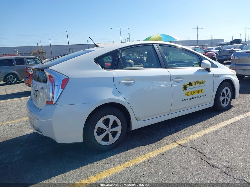 2015 Toyota Prius VIN JTDKN3DU1F0414583 IAAI salvage auction — LEFT FRONT, Salvage (California), sold $1,750 on 2026-07-16 (photo 4)