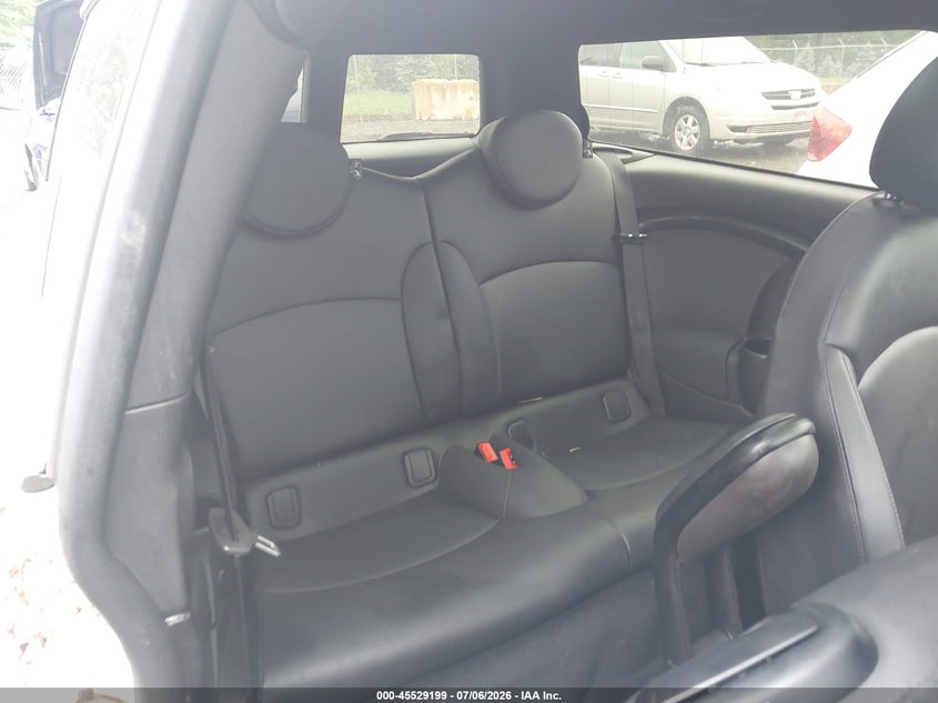 2013 Mini Cooper clubman VIN WMWZG3C53DT576601 IAAI salvage auction — NORMAL WEAR, Clear (New Jersey), sold $600 on 2026-07-16 (photo 8)