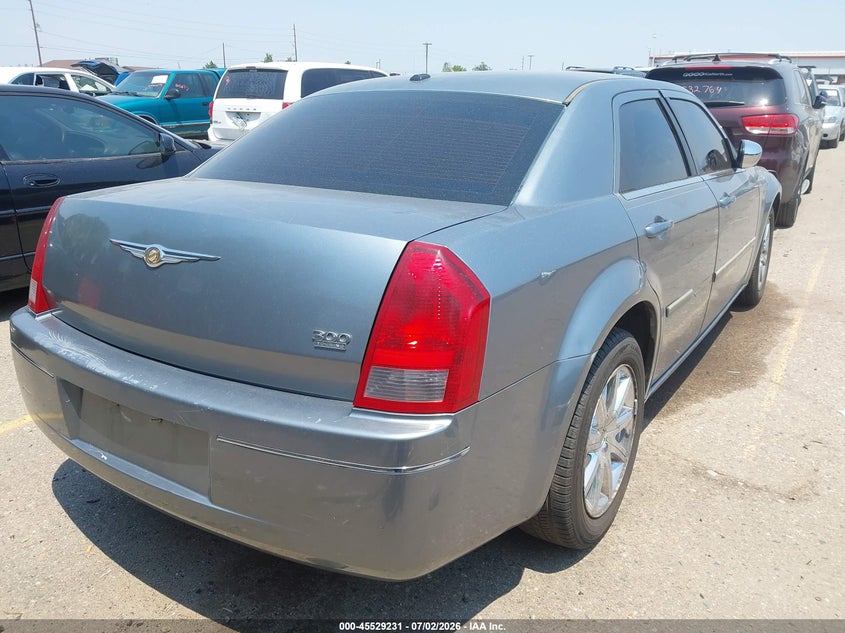 2007 Chrysler 300 VIN 2C3LA53G77H626431 IAAI salvage auction — HAIL, Clear (Colorado), sold $275 on 2026-07-09 (photo 4)
