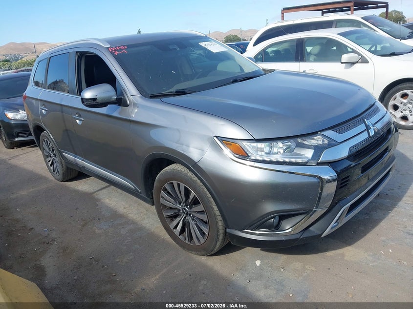 2020 Mitsubishi Outlander VIN JA4AD3A37LZ041030 IAAI salvage auction — LEFT FRONT, Salvage (California), sold $2,650 on 2026-07-29 (photo 1)