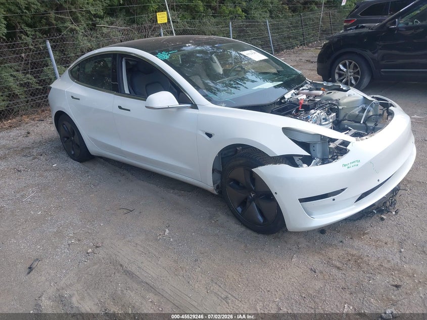 2018 Tesla Model 3 VIN 5YJ3E1EA0JF035324 IAAI salvage auction — FRONT END, Clear (Indiana), sold $4,550 on 2026-07-30 (photo 1)