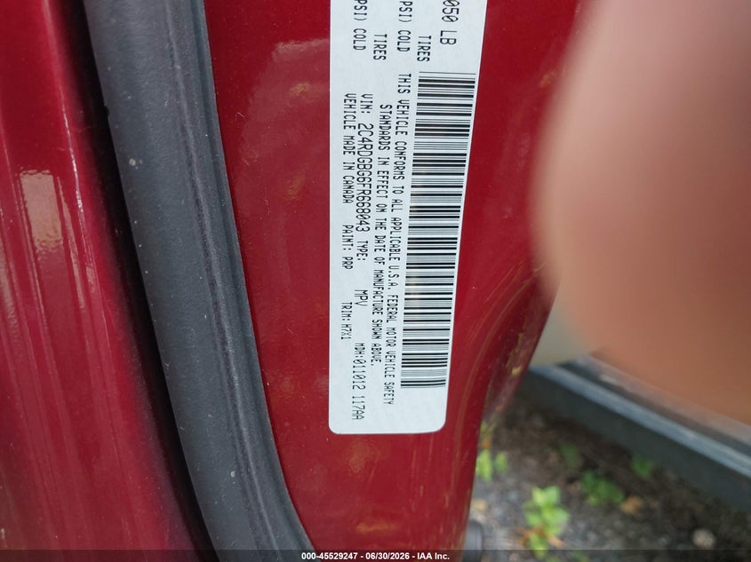 2015 Dodge Caravan VIN 2C4RDGBG6FR668043 IAAI salvage auction — LEFT & RIGHT, Clear (Virginia), sold $700 on 2026-08-09 (photo 9)