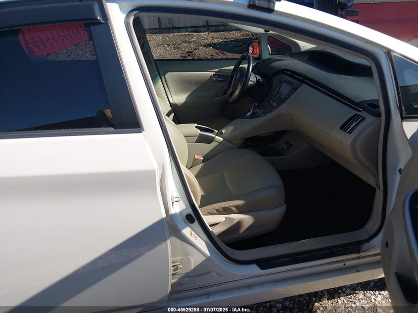 2014 Toyota Prius VIN JTDKN3DU8E1782249 IAAI salvage auction — NORMAL WEAR, Salvage (Arkansas), sold $3,450 on 2026-07-16 (photo 5)