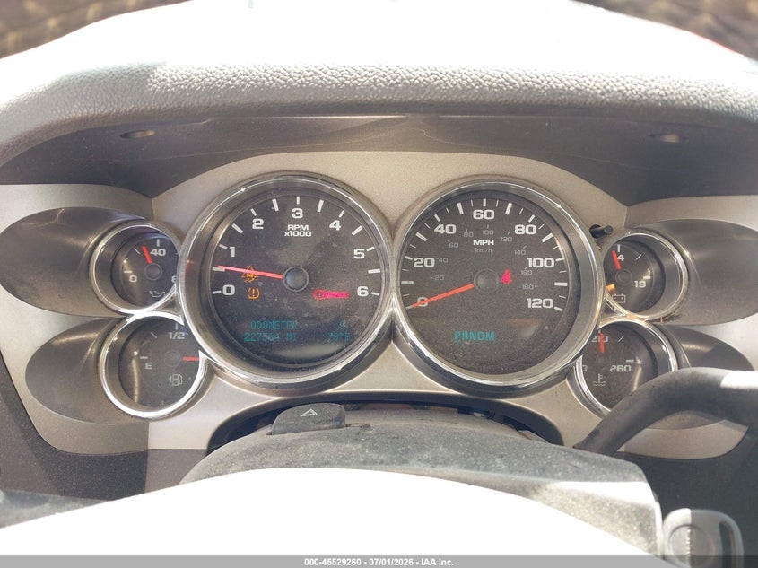 2010 Gmc Sierra 1500 VIN 1GTSKVE39AZ271011 IAAI salvage auction — NORMAL WEAR, Clear-Endorsement (Wisconsin), sold $400 on 2026-07-09 (photo 7)
