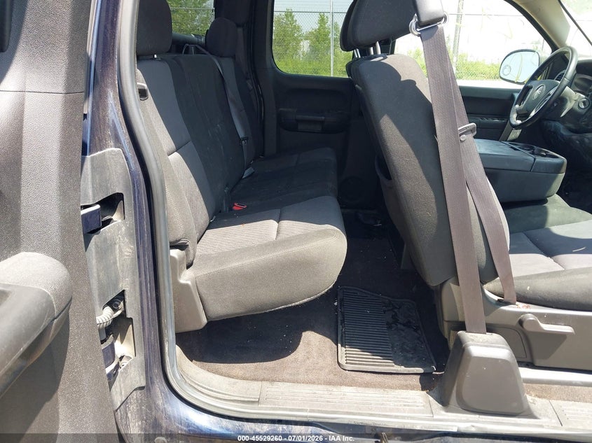 2010 Gmc Sierra 1500 VIN 1GTSKVE39AZ271011 IAAI salvage auction — NORMAL WEAR, Clear-Endorsement (Wisconsin), sold $400 on 2026-07-09 (photo 8)