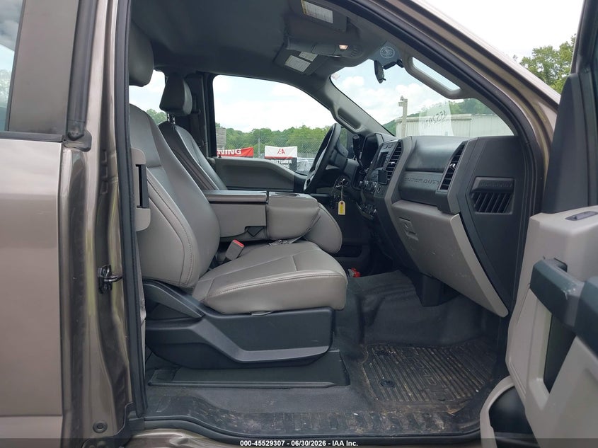 2019 Ford F-250 VIN 1FT7X2B61KEF41250 IAAI salvage auction — SIDE, SF97 (Virginia), sold $20,450 on 2026-07-22 (photo 5)