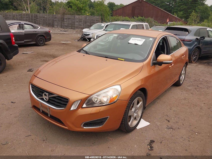 2013 Volvo S60 VIN YV1612FH6D2192593 IAAI salvage auction — SIDE, Salvage Title, sold $1,550 on 2026-07-29 (photo 2)