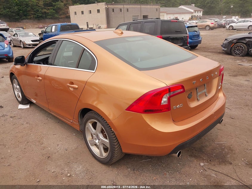 2013 Volvo S60 VIN YV1612FH6D2192593 IAAI salvage auction — SIDE, Salvage Title, sold $1,550 on 2026-07-29 (photo 3)