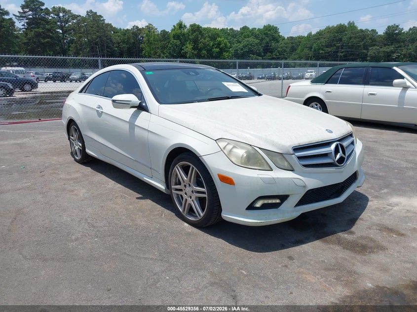 2010 Mercedes-benz E-class VIN WDDKJ7CB8AF025289 IAAI salvage auction — NORMAL WEAR, Clear (Florida), sold $2,350 on 2026-07-15 (photo 1)