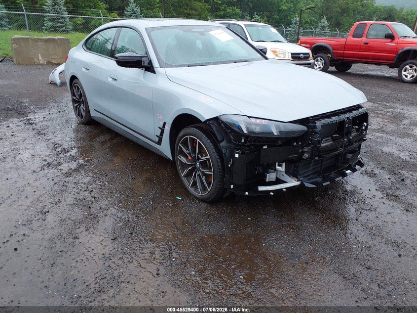 2025 BMW I4 VIN WBY33HD03SFU35333 — IAAI salvage auction photo