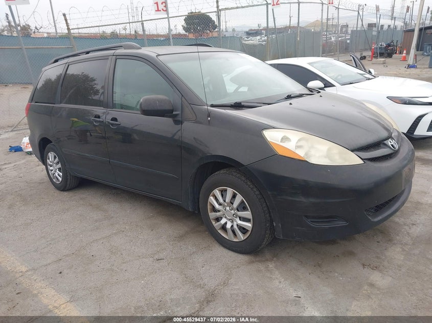 2010 Toyota Sienna VIN 5TDKK4CC0AS318506 IAAI salvage auction — FRONT END, Salvage (California), sold $1,650 on 2026-08-02 (photo 1)
