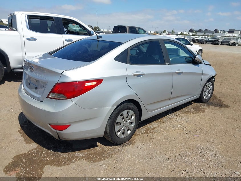 2017 Hyundai Accent VIN KMHCT4AE0HU172602 IAAI salvage auction — NORMAL WEAR, Salvage Title, sold $625 on 2026-07-27 (photo 4)