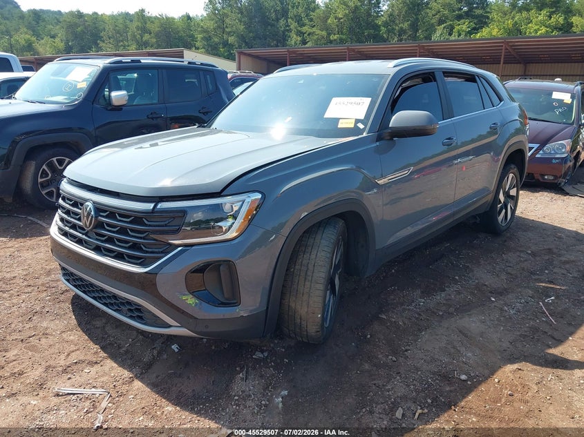 2024 Volkswagen Atlas cross sport VIN 1V2WE2CA9RC216483 IAAI salvage auction — RIGHT FRONT, Salvage (Alabama), sold $11,875 on 2026-08-19 (photo 2)
