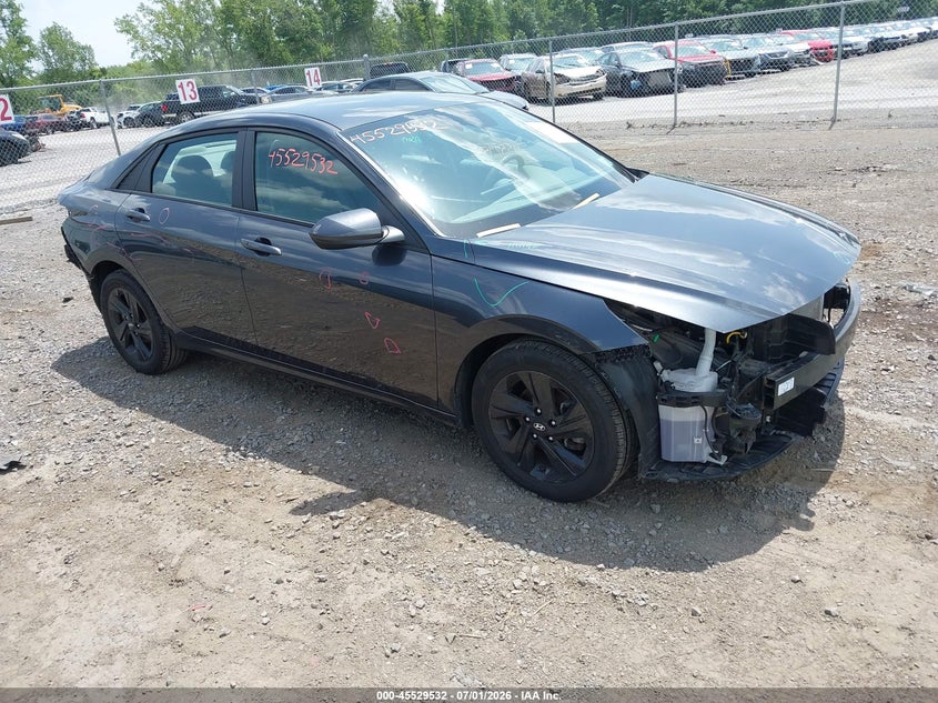 2021 Hyundai Elantra VIN 5NPLM4AG2MH003060 IAAI salvage auction — FRONT & REAR, Salvage Title, sold $2,850 on 2026-07-28 (photo 1)