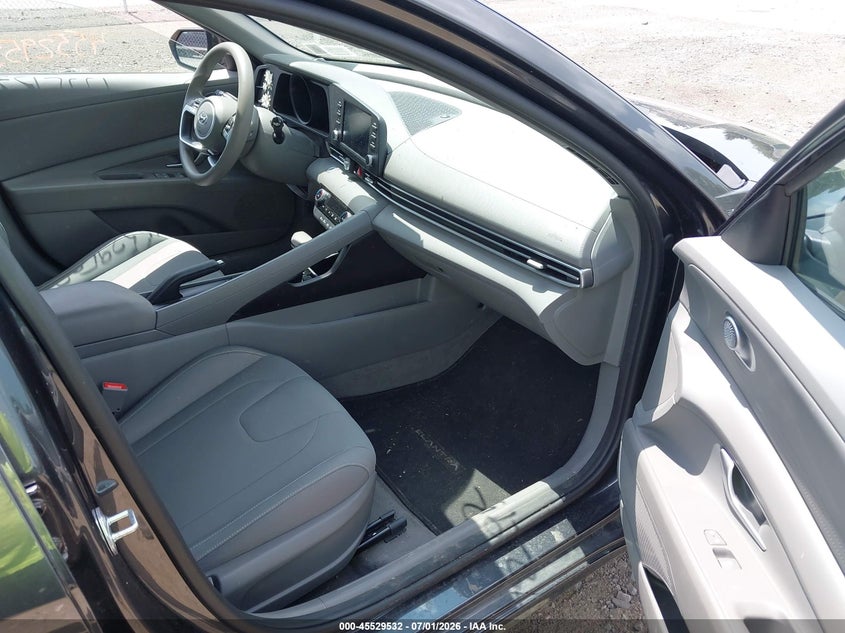 2021 Hyundai Elantra VIN 5NPLM4AG2MH003060 IAAI salvage auction — FRONT & REAR, Salvage Title, sold $2,850 on 2026-07-28 (photo 5)