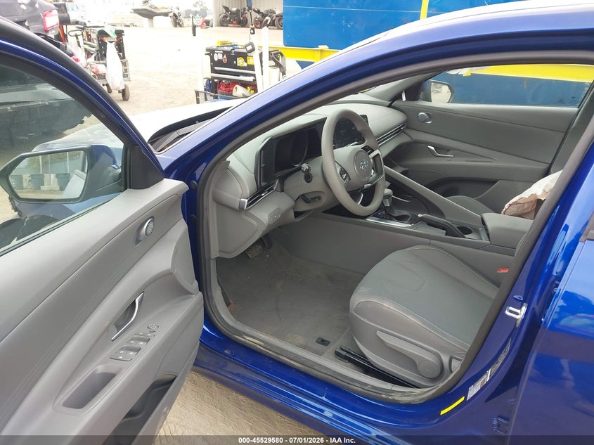 2022 Hyundai Elantra VIN 5NPLM4AG5NH064386 IAAI salvage auction — NORMAL WEAR, Salvage (California), sold $3,175 on 2026-07-15 (photo 5)