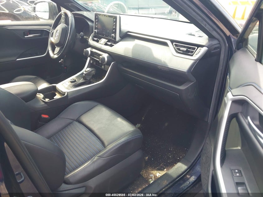 2020 Toyota Rav 4 VIN JTMEWRFV8LJ046685 IAAI salvage auction — FRONT END, Salvage Title, sold $11,300 on 2026-07-30 (photo 5)