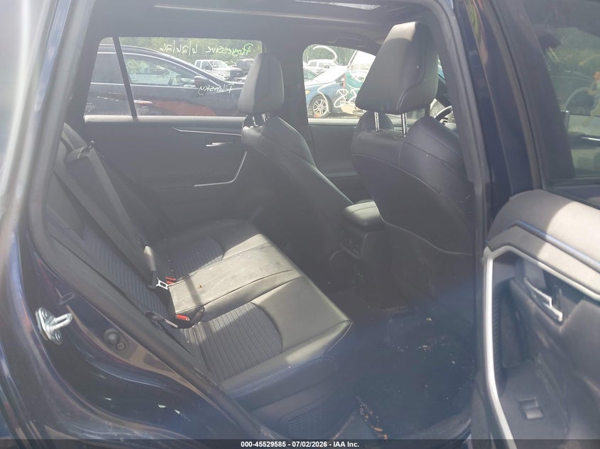 2020 Toyota Rav 4 VIN JTMEWRFV8LJ046685 IAAI salvage auction — FRONT END, Salvage Title, sold $11,300 on 2026-07-30 (photo 8)