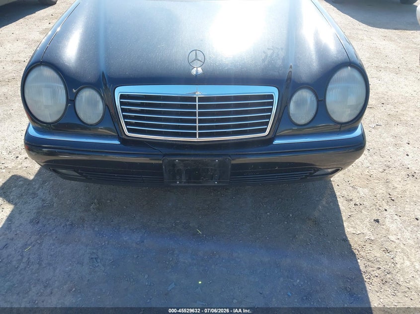 1998 Mercedes-benz E-class VIN WDBJH65F1WA631838 IAAI salvage auction — NORMAL WEAR, Clear (Washington), sold $1,575 on 2026-07-15 (photo 6)