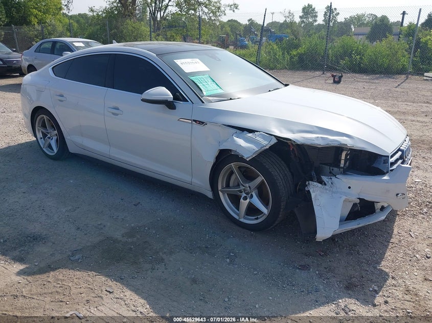 2019 Audi A5 VIN WAUENCF58KA031213 IAAI salvage auction — LEFT FRONT, Clear (Wisconsin), sold $6,900 on 2026-07-28 (photo 1)