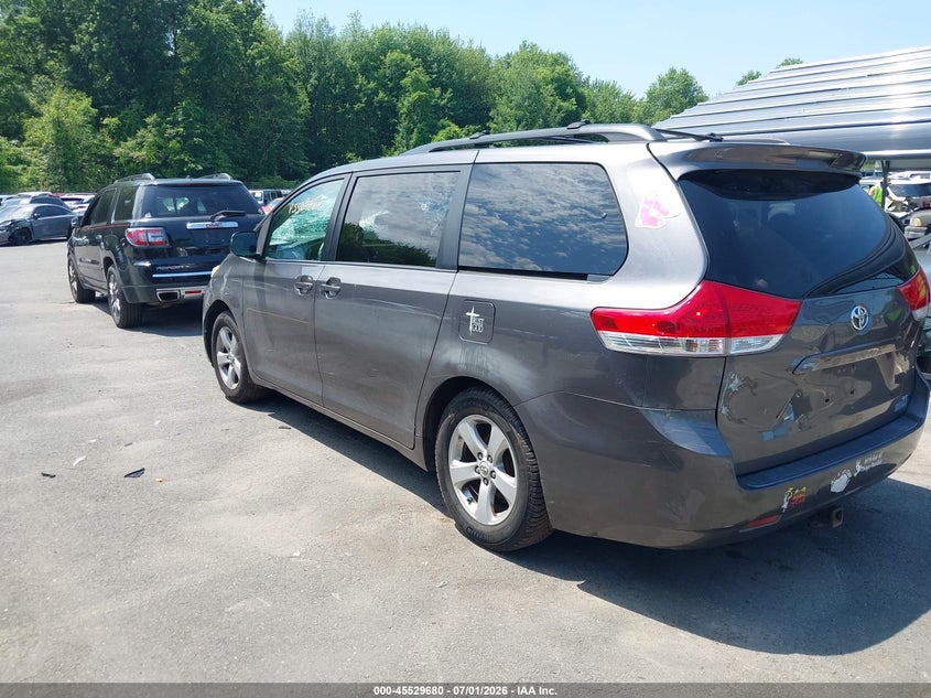 2012 Toyota Sienna VIN 5TDKK3DC2CS184416 IAAI salvage auction — FRONT END, Salvage (Connecticut), sold $1,550 on 2026-07-23 (photo 3)