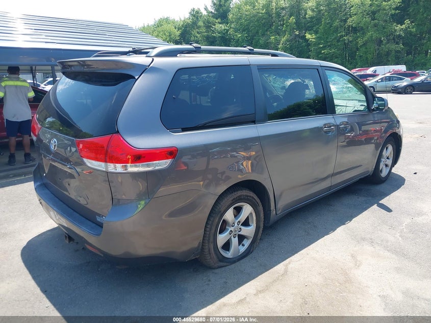 2012 Toyota Sienna VIN 5TDKK3DC2CS184416 IAAI salvage auction — FRONT END, Salvage (Connecticut), sold $1,550 on 2026-07-23 (photo 4)