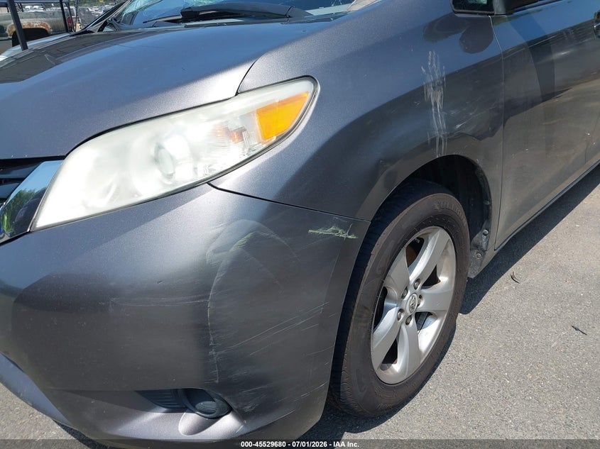 2012 Toyota Sienna VIN 5TDKK3DC2CS184416 IAAI salvage auction — FRONT END, Salvage (Connecticut), sold $1,550 on 2026-07-23 (photo 6)