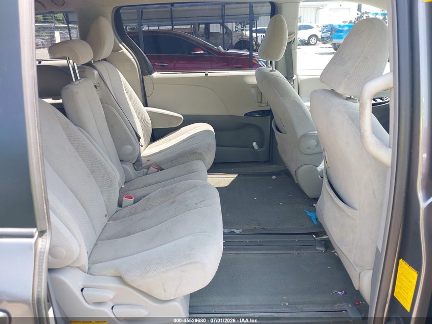 2012 Toyota Sienna VIN 5TDKK3DC2CS184416 IAAI salvage auction — FRONT END, Salvage (Connecticut), sold $1,550 on 2026-07-23 (photo 8)