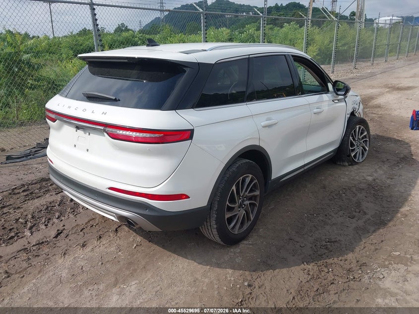 2021 Lincoln Corsair VIN 5LMCJ1C90MUL05516 IAAI salvage auction — RIGHT FRONT, Salvage (Pennsylvania), sold $4,550 on 2026-08-01 (photo 4)