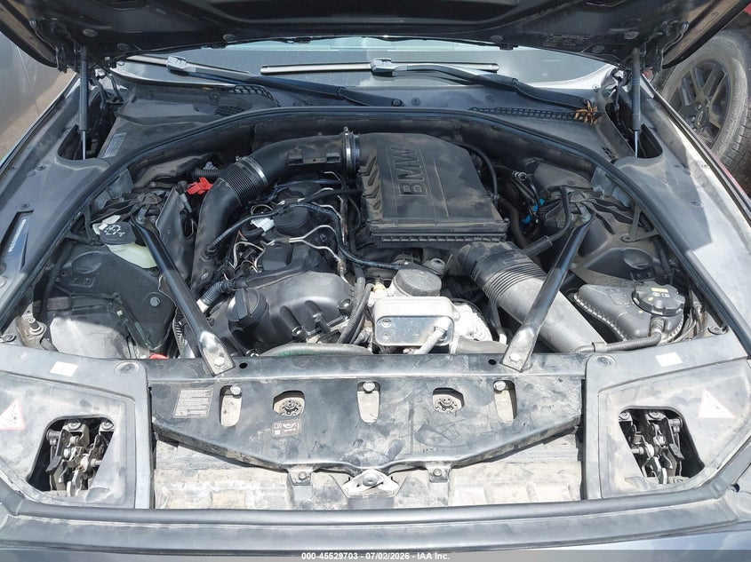 2016 BMW 5er VIN WBA5B1C56GG131316 IAAI salvage auction — ENGINE DAMAGE, Salvage (Texas), sold $3,550 on 2026-07-29 (photo 6)