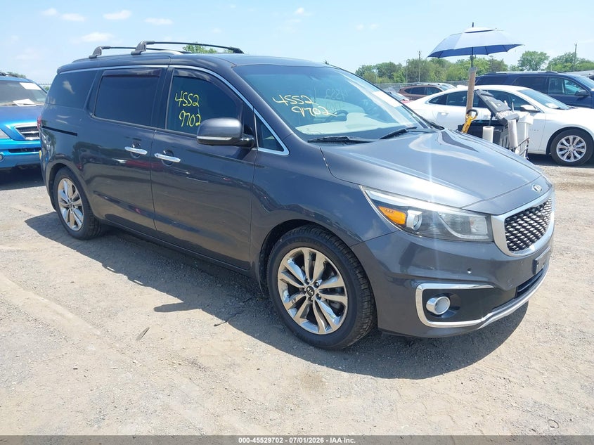 2015 Kia SEDONA VIN KNDME5C1XF6026244 IAAI salvage auction — NORMAL WEAR, Clear (Virginia), sold $1,100 on 2026-07-14 (photo 1)