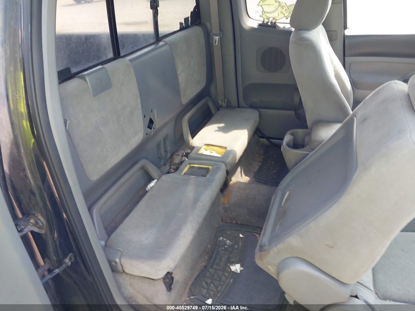 2006 Toyota Tacoma VIN 5TETX22N76Z158616 IAAI salvage auction — NORMAL WEAR, Clear (Illinois), sold $400 on 2026-07-29 (photo 8)