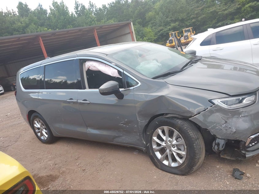 2023 Chrysler Pacifica VIN 2C4RC3BG4PR585501 IAAI salvage auction — RIGHT FRONT, Salvage (Alabama), sold $7,000 on 2026-08-26 (photo 6)